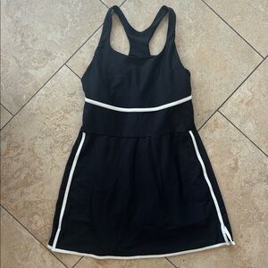 Old Navy Active Tennis Dress Black with White Accents. M